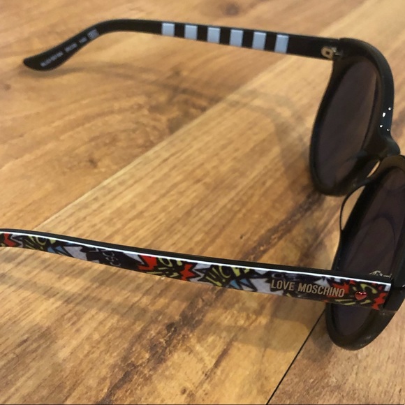 Moschino black glasses - Picture 2 of 4